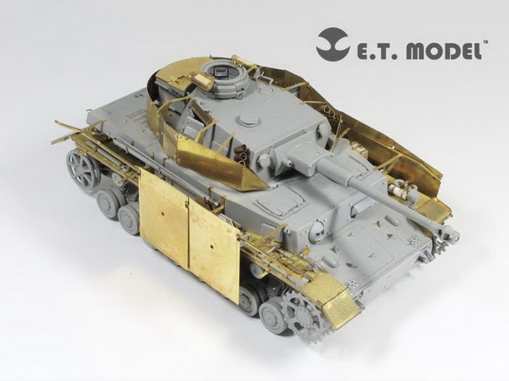 E.T. Model E35-086 WWII German Pz.Kpfw.IV Ausf.G Apr-May 1943 Production Schurzen (For DRAGON Smart Kit) 1/35 – zdjęcie 2