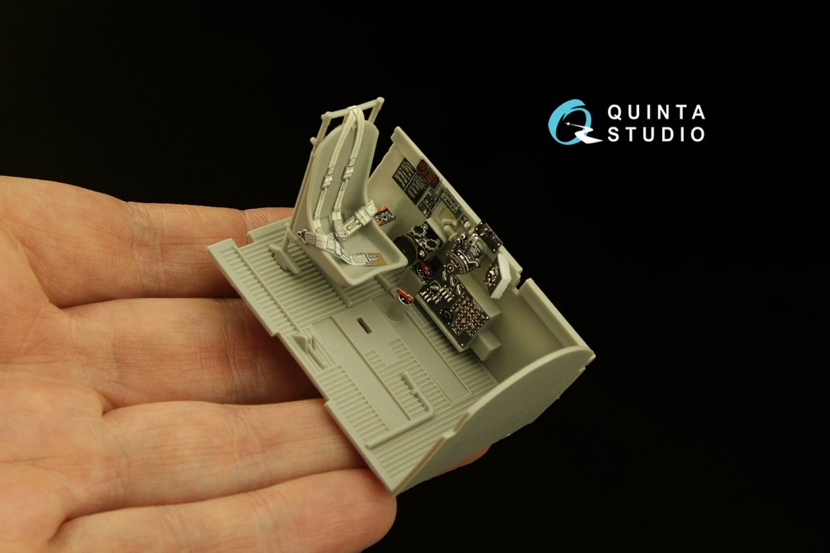 Quinta Studio QD32148 P-47D Thunderbolt Bubbletop Early 3D-Printed &amp;amp; coloured Interior on decal paper (Trumpeter) 1/32 – zdjęcie 6