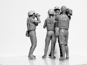 ICM 35751 Journalists in War 1/35 – immagine 7