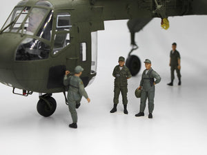 ICM 53101 US Helicopter Pilots (1960s-1970s) 1/35 – image 11