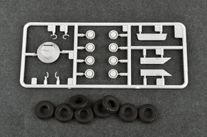 Trumpeter 07137 Russian BTR-70 APC early version 1/72 – image 5
