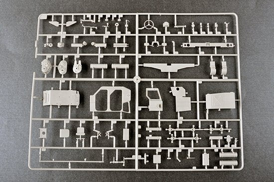 Trumpeter 01056 MAZ-7410 Tractor W/CHMZAP-5247G 1/35 – zdjęcie 15