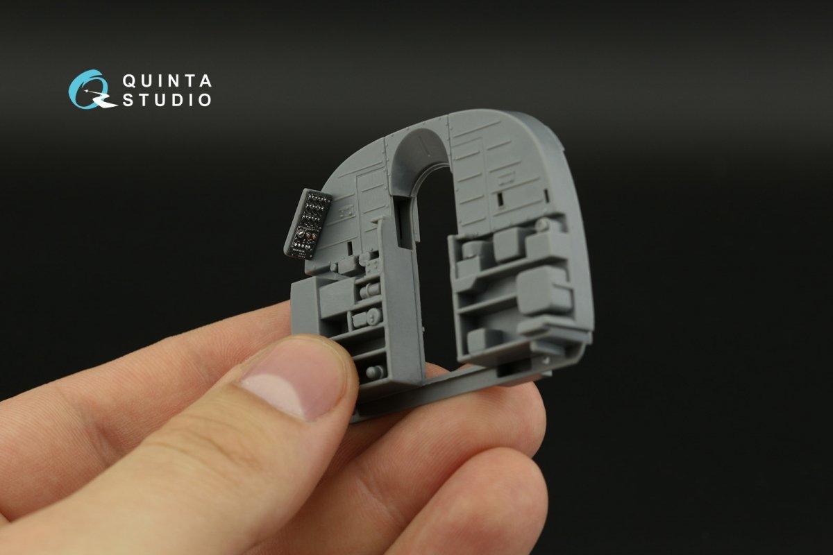 Quinta Studio QDS-48381 Mi-17 3D-Printed &amp;amp; coloured Interior on decal paper (AMK) (Small version) 1/48 – zdjęcie 8