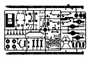Italeri 3925 FREIGHTLINER FLD 120 SPECIAL 1/24 – image 8