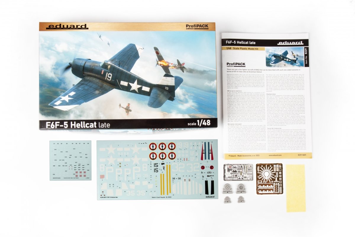 Eduard 8229 F6F-5 Hellcat late ProfiPACK edition 1/48 – zdjęcie 3