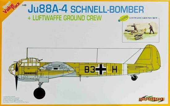 Cyber Hobby 5565 Ju88A-4 Schnell-Bomber + Luftwaffe Ground Crew 1/48