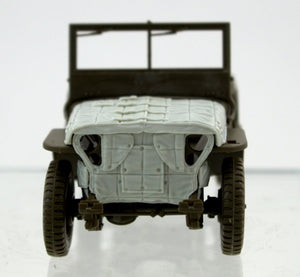 Panzer Art RE35-713 Willys “Jeep” winter canvas cover 1/35 – image 6