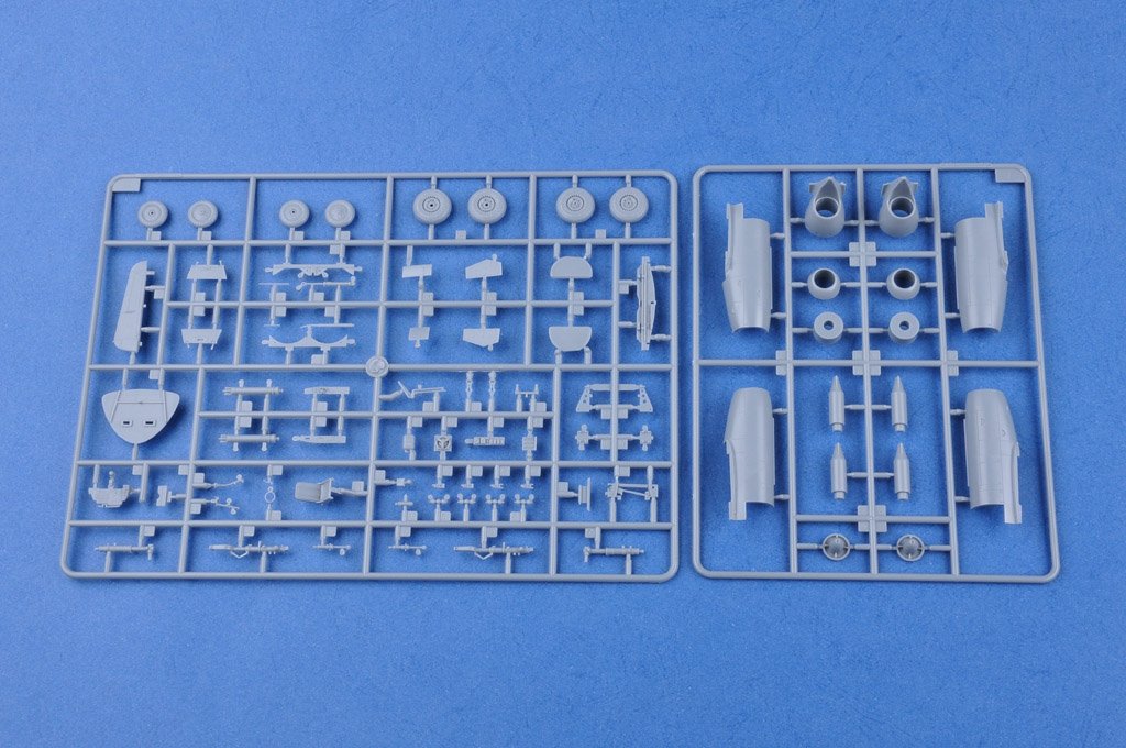 Hobby Boss 80380 Me 262 B-1a/CS-92 1/48 – image 6