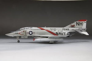Fine Molds FP43S U.S. Navy Jet Fighter F-4J &amp;quot;Aardvarks&amp;quot; 1/72 – zdjęcie 4