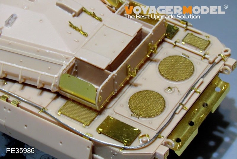 Voyager Model PE35986 Modern French AMX-10RCR Tank Destroyer Basic For TigerModel 4602 1/35 – image 13