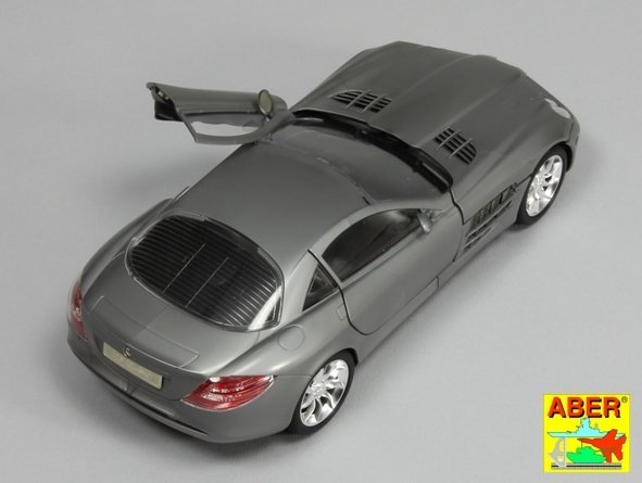 Aber 24031 Mercedes Benz McLaren SLR 1/24 – Bild 14