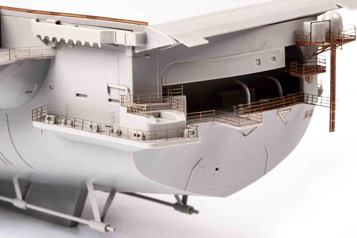 Eduard 53283 USS Constellation CV-64 part 3 - railings &amp;amp; safety nets TRUMPETER 1/350 – image 11