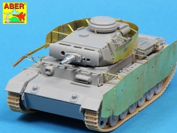 Aber 72A09 Osłony boczne do PzKpfw III / Side skirts for PzKpfw III 1/72 – zdjęcie 3