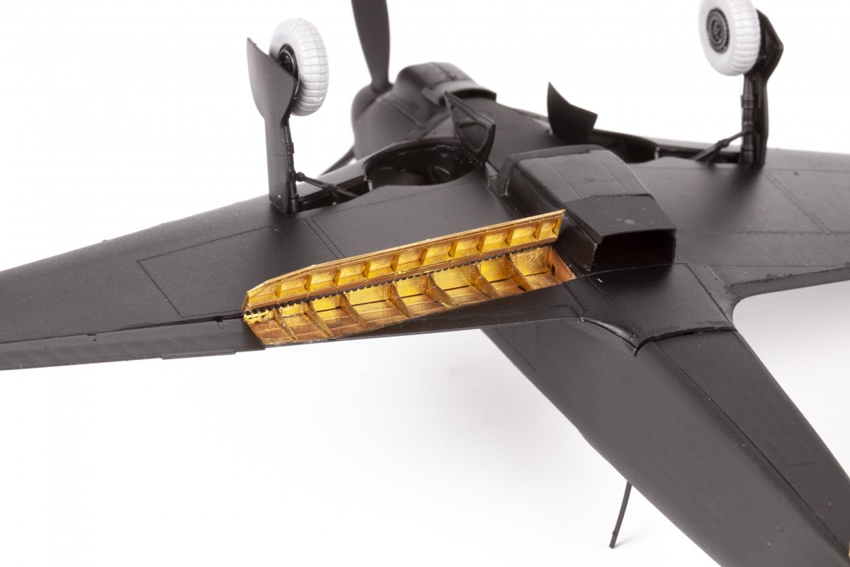 Eduard BIG49351 Yak-9D ZVEZDA 1/48 – zdjęcie 14