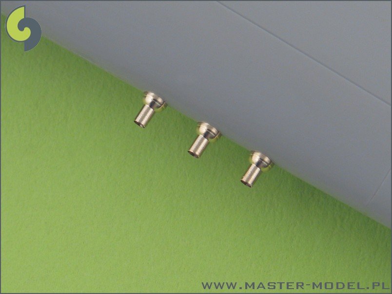 Master AM-48-025 P-40 E-N - fairings with blast tubes for .50cal Browning (6pcs) 1/48 – Bild 3
