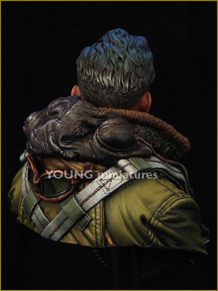 Young Miniatures YM1850 RAF Bomber Command WWII 1/10 – Bild 6