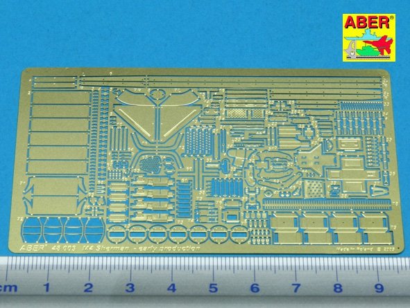 Aber 48003 M4 Sherman early production 1/48 – image 2