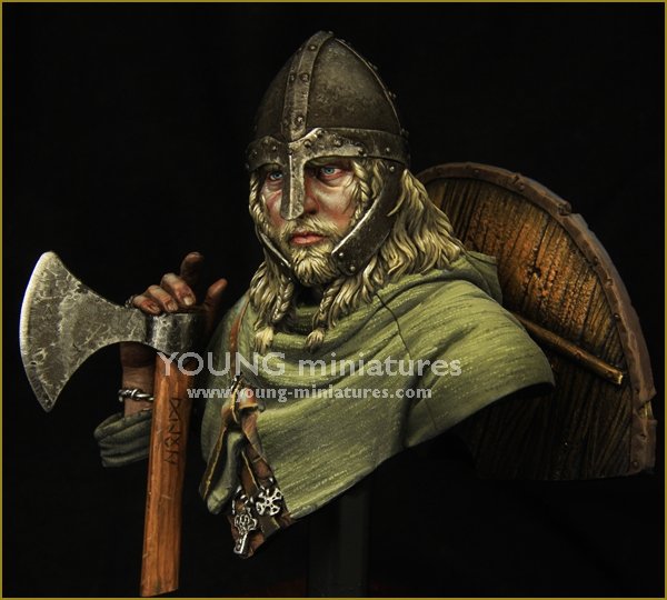 Young Miniatures YH1841 VIKING Warrior 1/10 – image 2