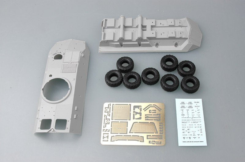 Trumpeter 01521 LAV-A2 8x8 wheeled armoured vehicle 1/35 – zdjęcie 7