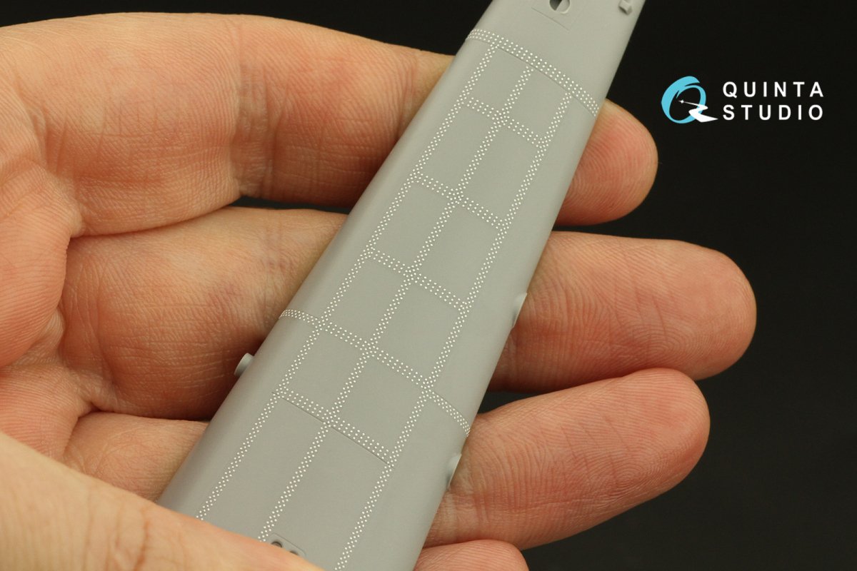 Quinta Studio QRV-031 Triple riveting rows (rivet size 0.10 mm, gap 0.4 mm, suits 1/72 scale), White color, total length 6.6 m/22 ft – image 4
