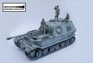 Ardennes Miniature 35009 ON THE HUNT 1/35 – image 2
