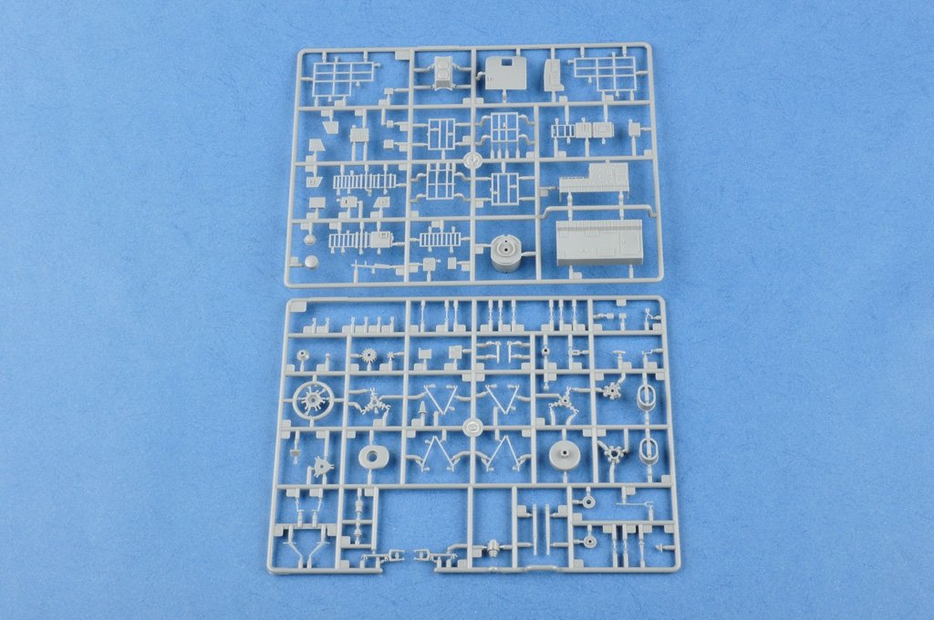 Hobby Boss 81739 Russian Ka-27 Helix 1/48 – immagine 6