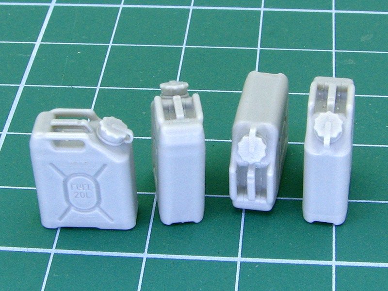 EUREKA XXL E-045 US Military Fuel Canisters 1/35 – zdjęcie 5