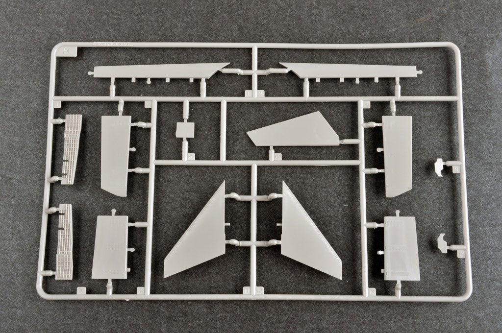 Trumpeter 05826 PLAAF J-10C Vigorous Dragon 1/48 – image 11