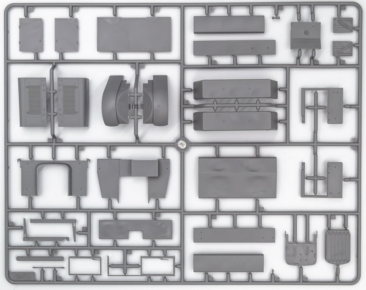 ICM DS3509 Wehrmacht Radio Trucks (Henschel 33D1 Kfz.72, Krupp L3H163 Kfz.72) 1/35 – image 11