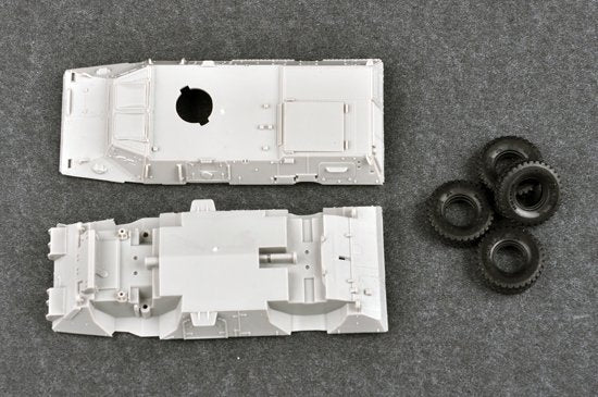 Trumpeter 07131 M1117 Guardian Armored Security Vehicle (ASV) 1/72 – Bild 4