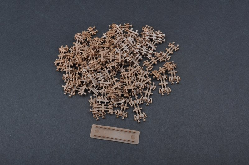 Trumpeter 02053 Track links for Moresr Karl Gerat 040/041 1/35 – image 2