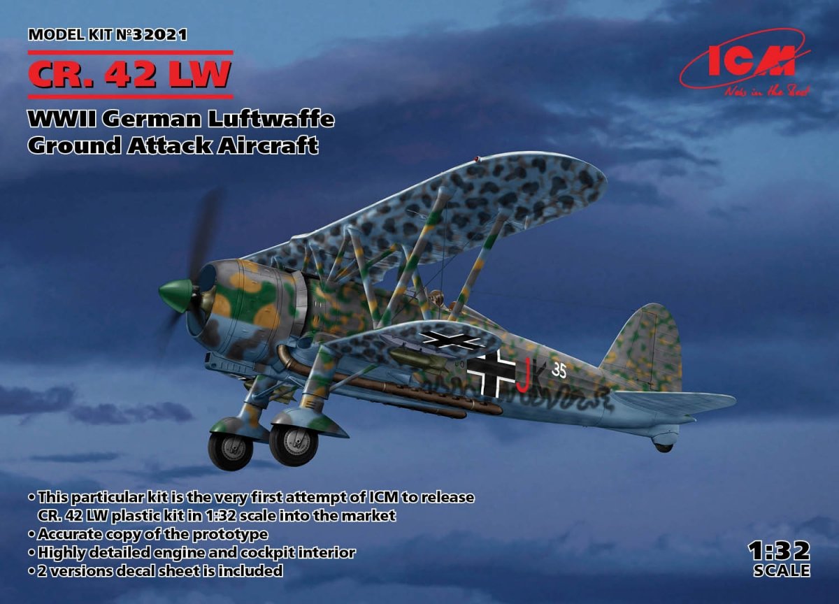 ICM 32021 CR. 42 LW, WWII German Luftwaffe Ground Attack Aircraft 1/32