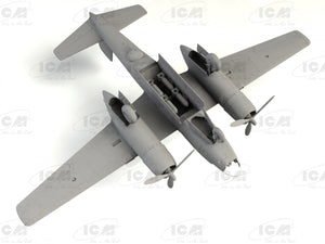 ICM 48288 A-26C-15 Invader with pilots and ground personnel 1/48 – image 5