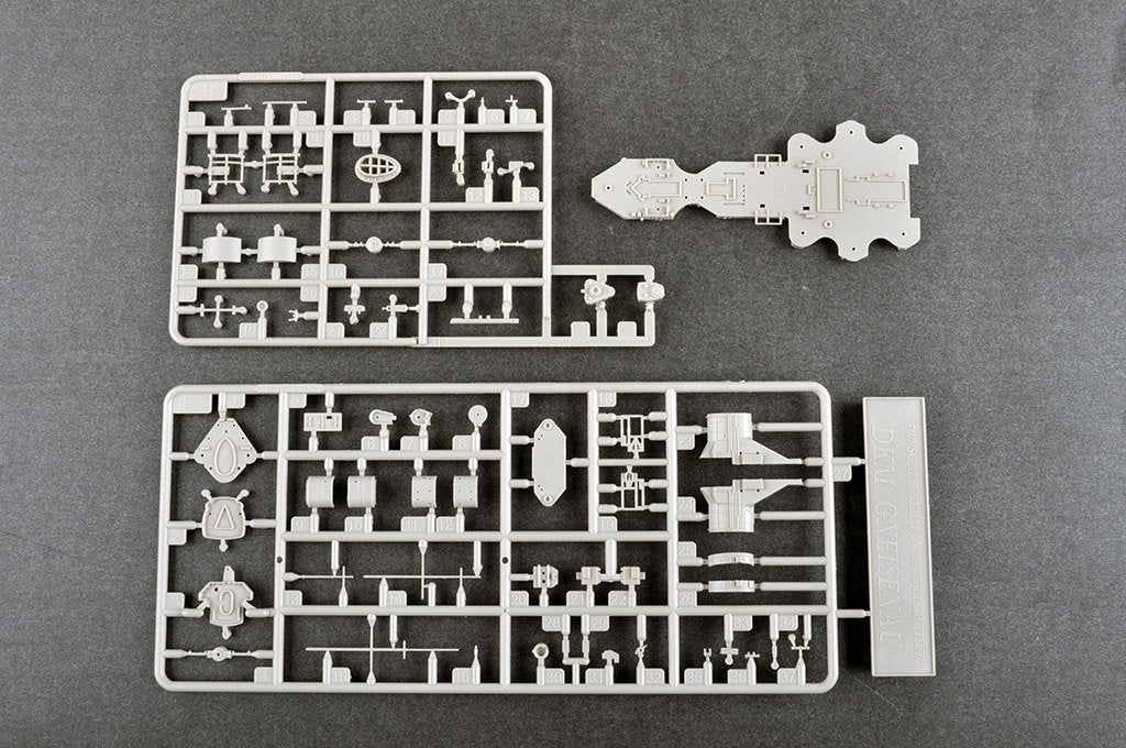 Trumpeter 06736 German Gneisenau Battleship 1/700 – zdjęcie 6
