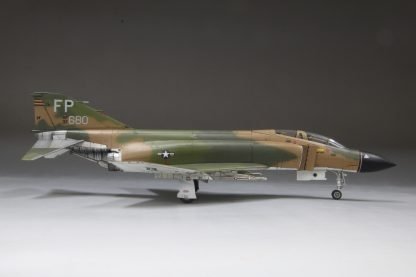 Fine Molds 72846 U.S. Air Force Jet Fighter F-4C “Wolf Pack 1967” 1/72 – zdjęcie 5