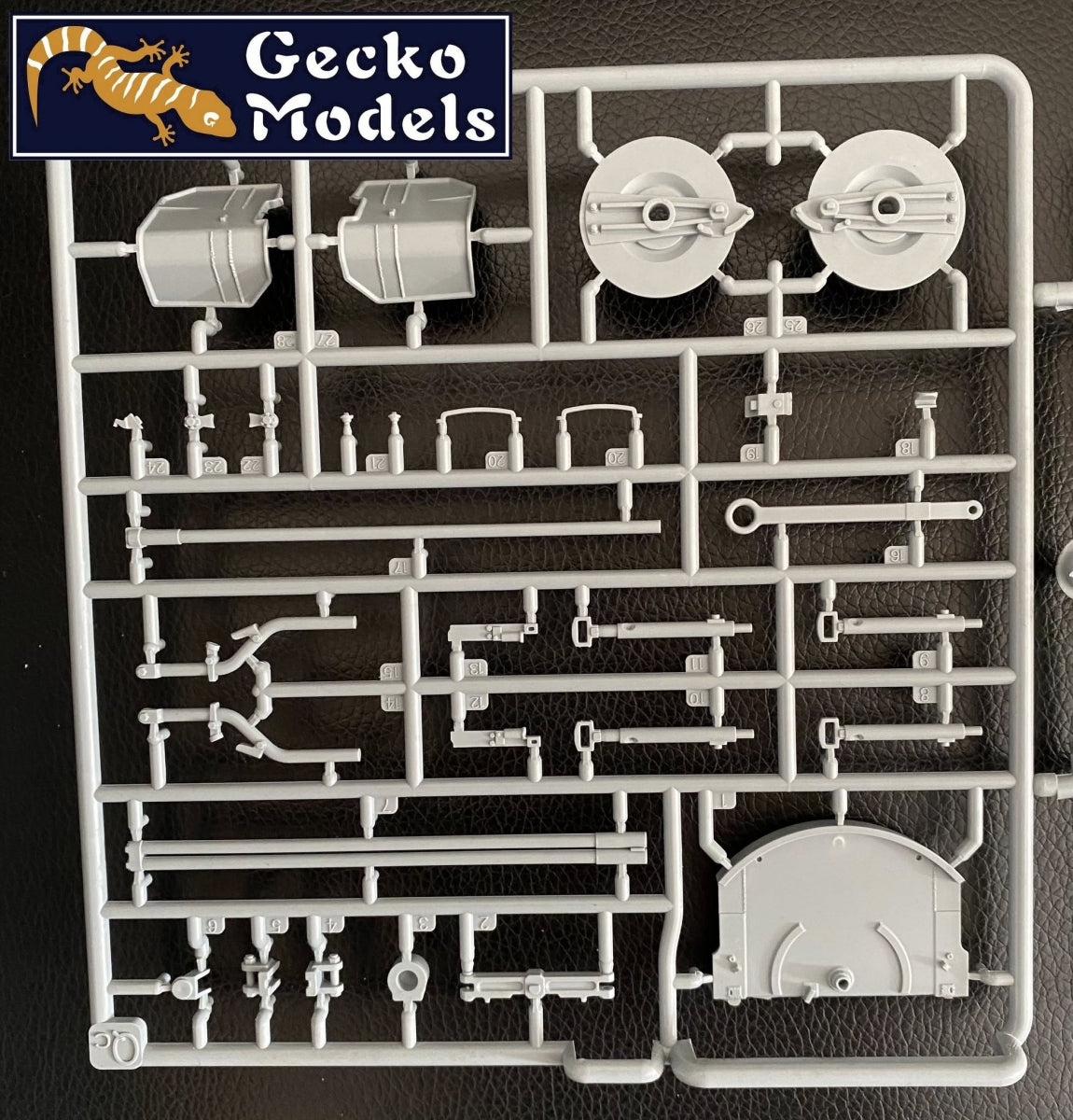 Gecko Models 16GM0012 German 7,5 cm Pak 40 Anti-Tank Gun Early Prod. 1/16 – zdjęcie 13