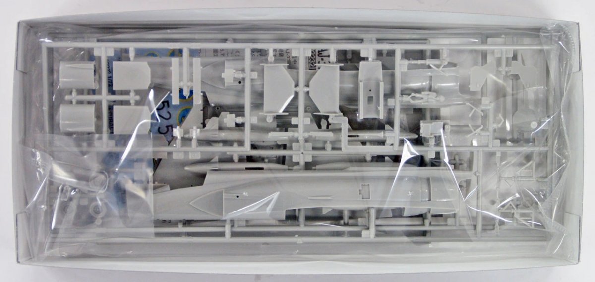 Hasegawa 02232 SAAB AJ-37 Viggen 1/72 – zdjęcie 2