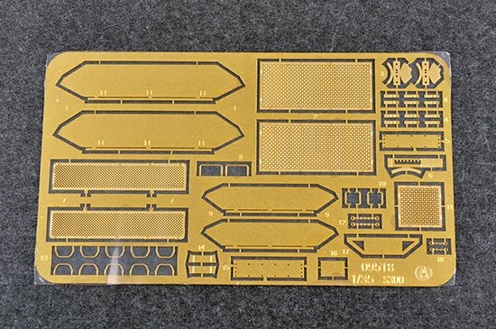 Trumpeter 09521 Russian S-300V 9A85 SAM 1/35 – image 5