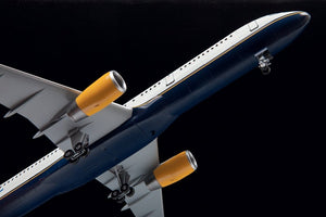 Zvezda 7032 Civil airliner Boeing 757-200 1/144 – zdjęcie 6