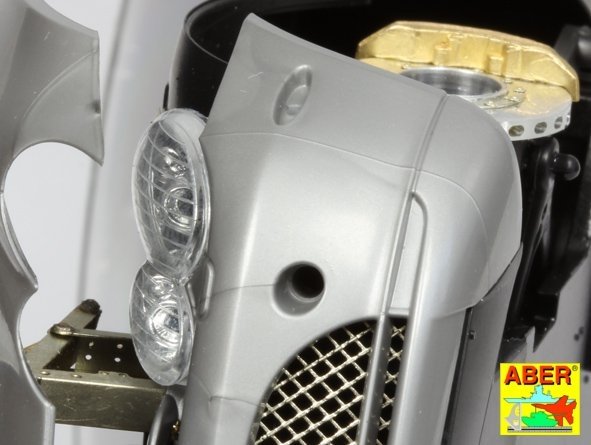 Aber 24031 Mercedes Benz McLaren SLR 1/24 – Bild 16