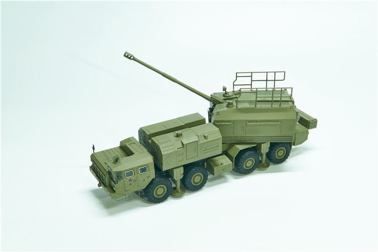 Modelcollect PP72001 Russian 130 mm coastal defense gun A-222 bereg pre-painted Kit 1/72 – image 10