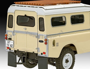 Revell 07056 Land Rover Series III LWB 109 commercial 1/24 – zdjęcie 4