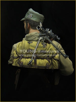 Young Miniatures YM1860 SS GEBIRGSJAGER WWII 1/10 – image 5