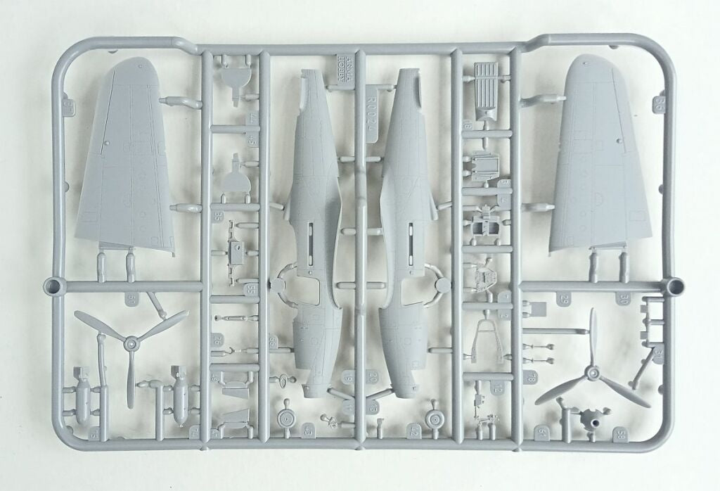 Arma Hobby 70057 P-400 Airacobra 1/72 – zdjęcie 4