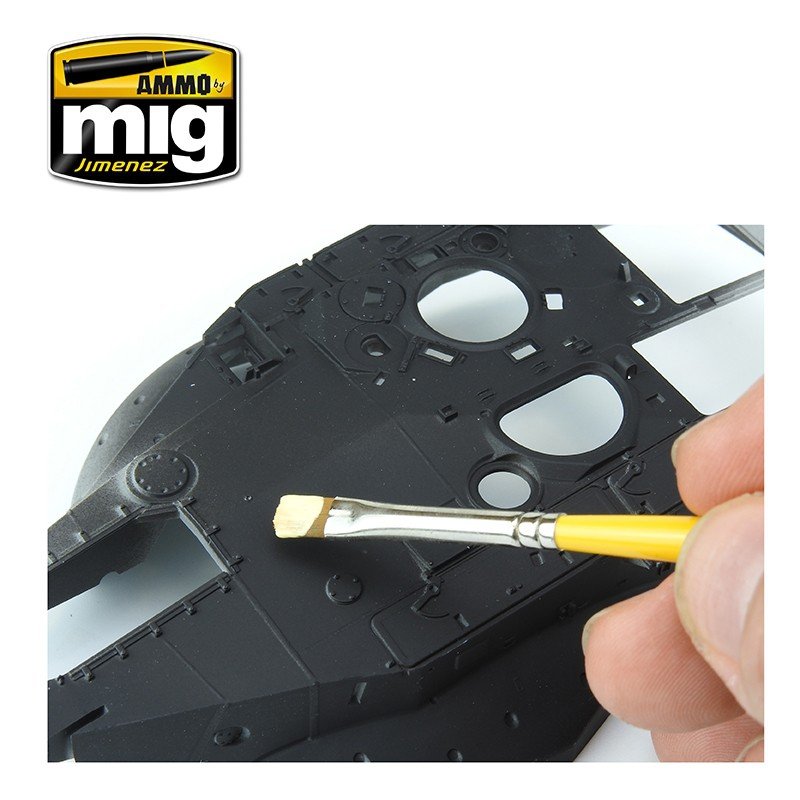 Ammo of Mig 2033 ANTI-SLIP PASTE - SAND COLOR FOR 1/35 – zdjęcie 3