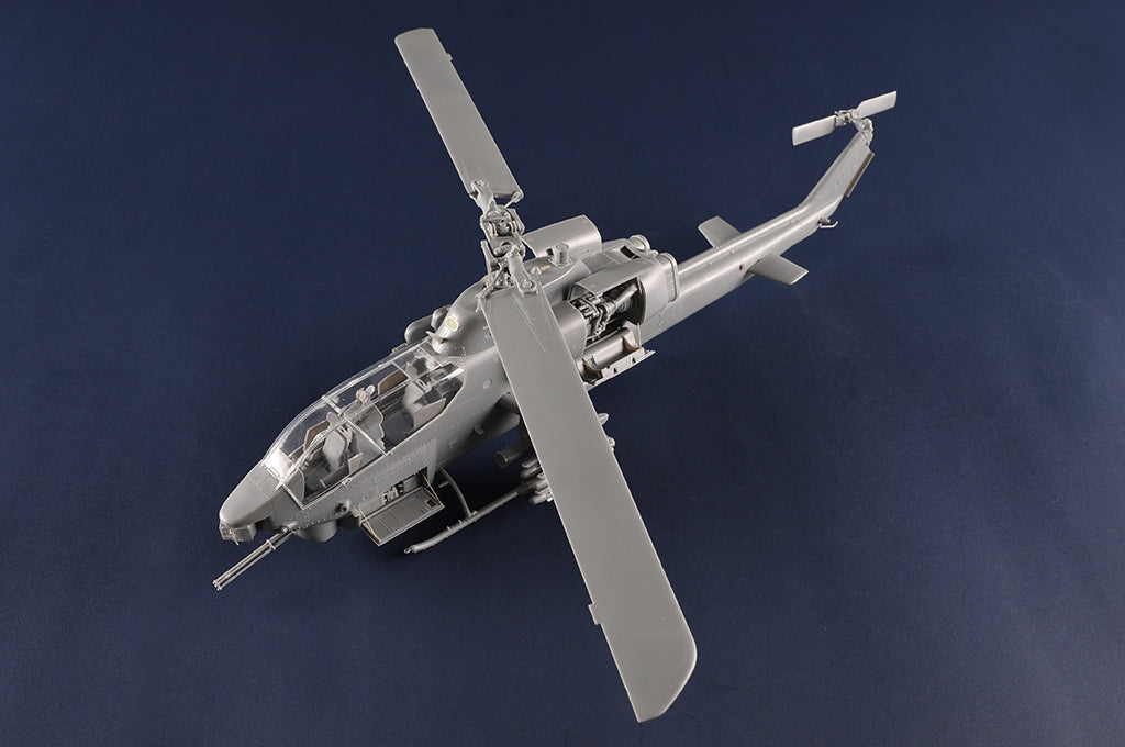 Trumpeter 05116 AH-1W Super Cobra 1/35 – zdjęcie 17