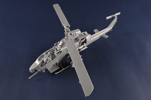 Trumpeter 05116 AH-1W Super Cobra 1/35 – zdjęcie 17