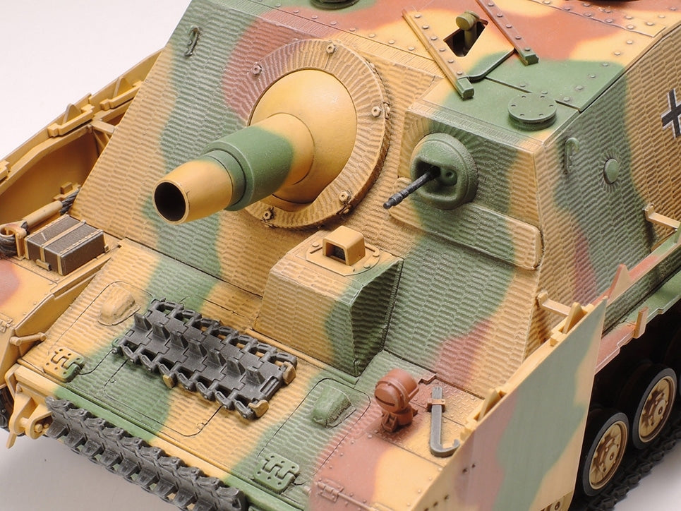 Tamiya 35353 Sd.Kfz.166 Sturmpanzer IV Brummbar Late Production 1/35 – image 10