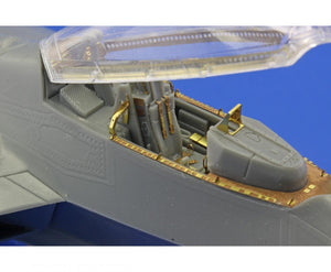 Eduard 73379 F-22 S. A. 1/72 FUJIMI – zdjęcie 11