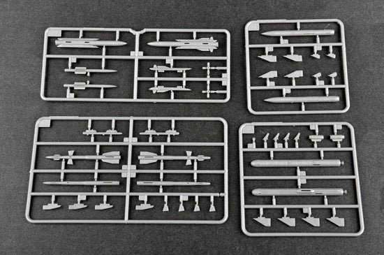 Trumpeter 01652 Russian Su-34 Fullback Fighter-Bomber 1/72 – zdjęcie 6
